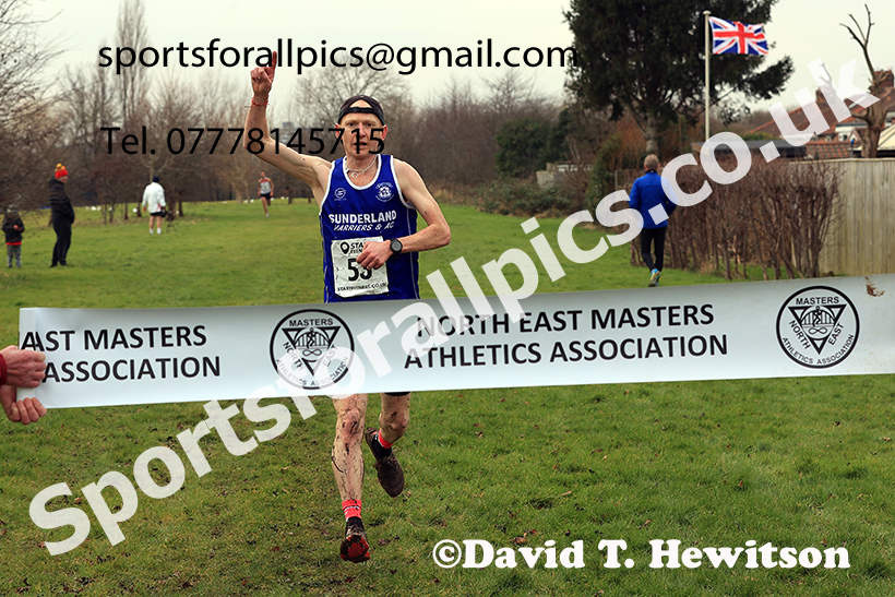 Mens 35s to 64s and, 2025 NEMAA Cross Country Champs., Acklam, Middlesbrough. Photo: David T. Hewitson/Sports for All Pics